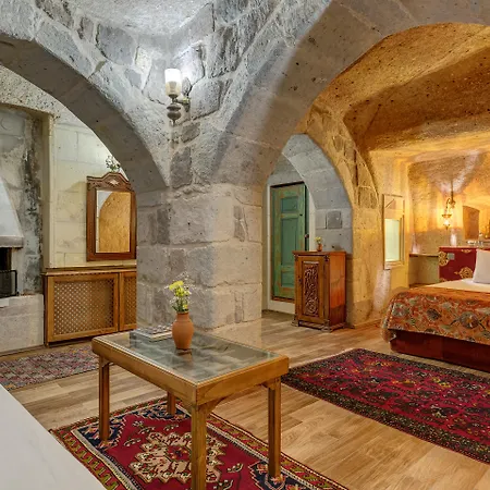 Taskonaklar Üçhisar