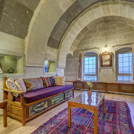 Taskonaklar 4* Uchisar