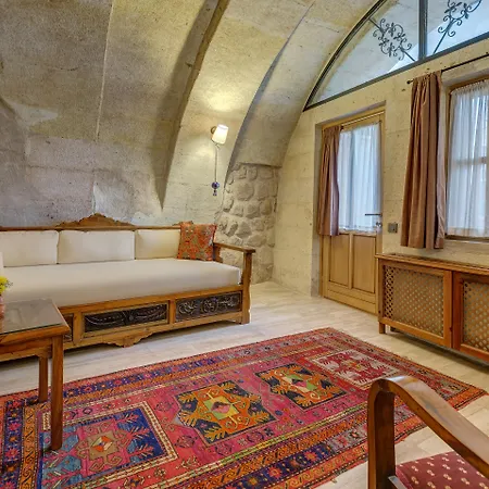 Taskonaklar 4* Uchisar