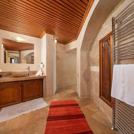 Taskonaklar Hotel Üchisar