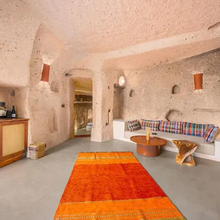 Taskonaklar 4* Uchisar