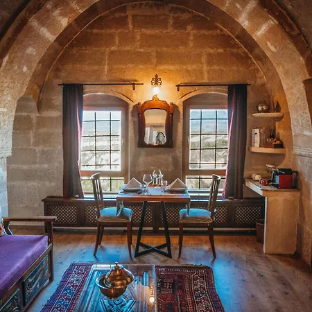 Taskonaklar Üçhisar